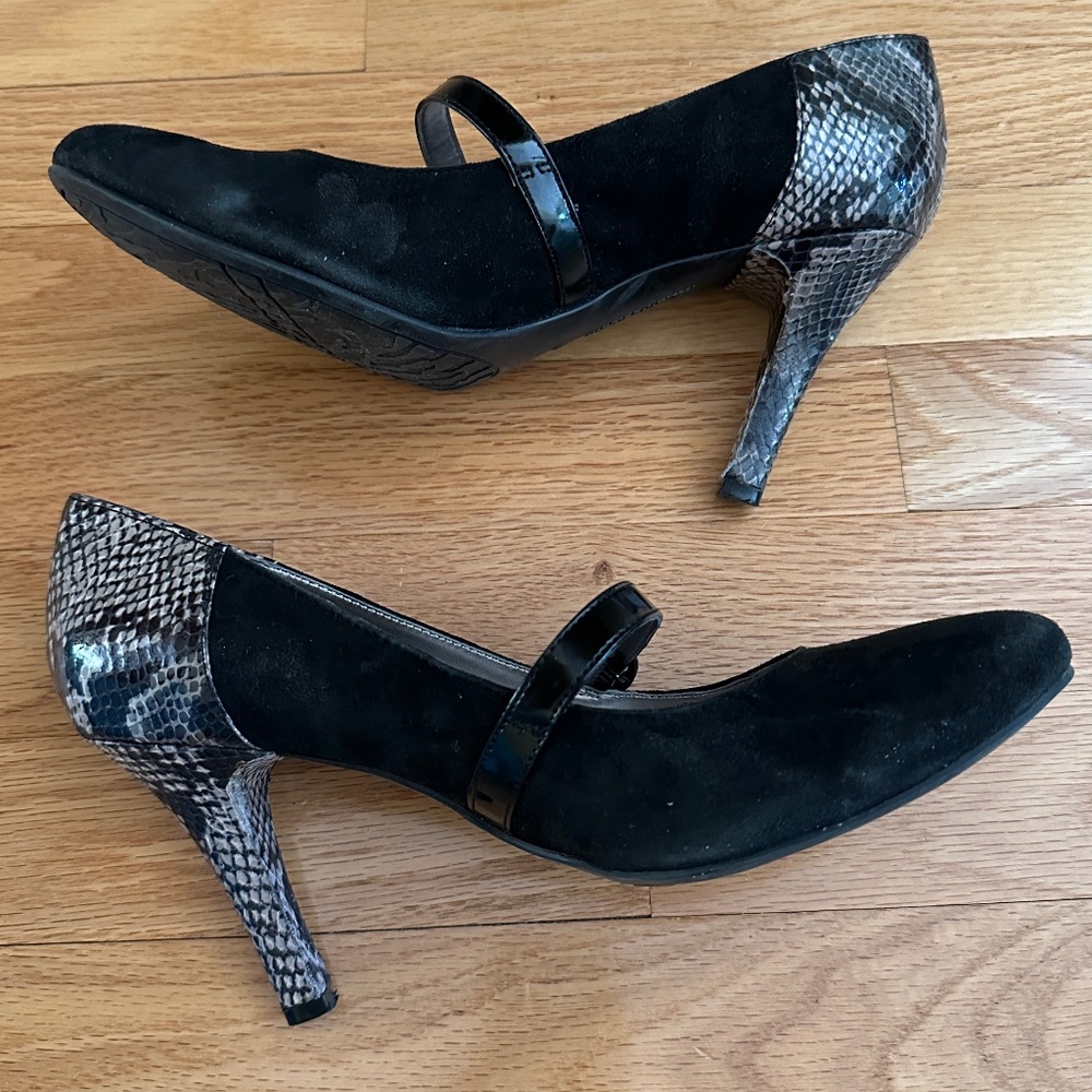 Anne Klein Black High Heels with Strap Size 8.5M
